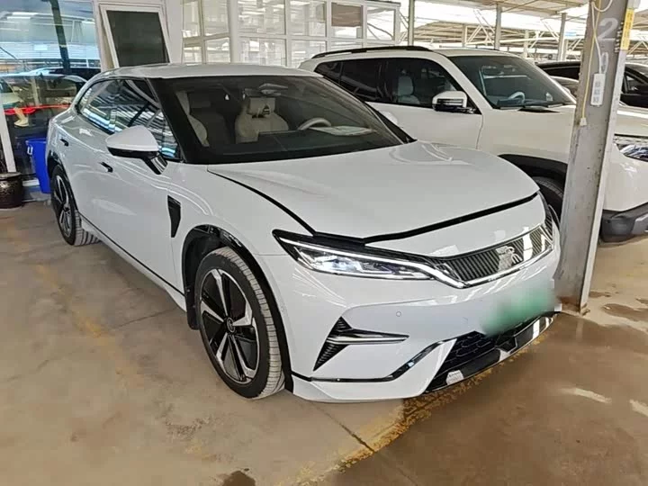 BYD Song L EV