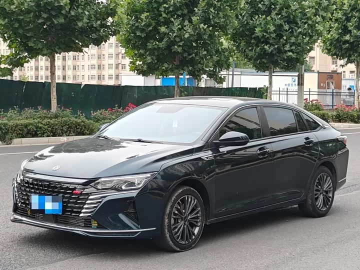Dongfeng Yixuan MAX