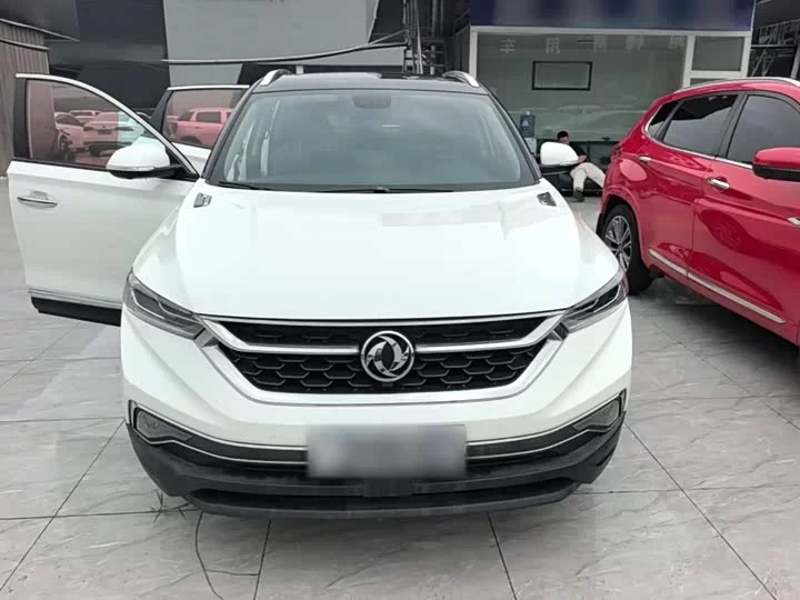 Dongfeng AX7