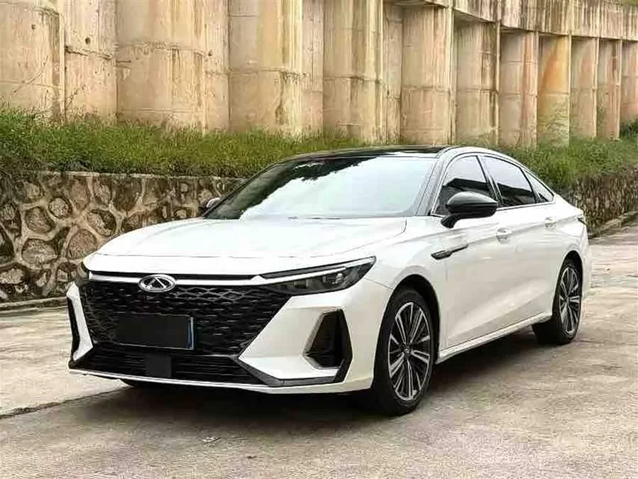 Chery Arrizo 8
