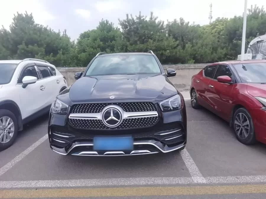 Mercedes Benz GLE (Imported)