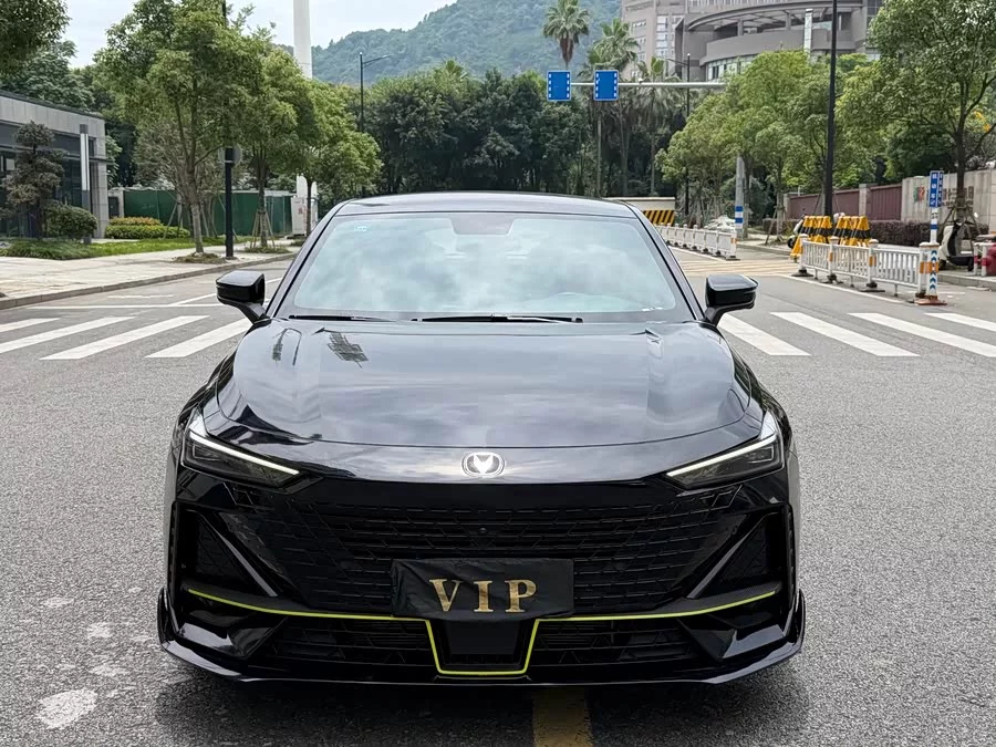 Changan UNI-V