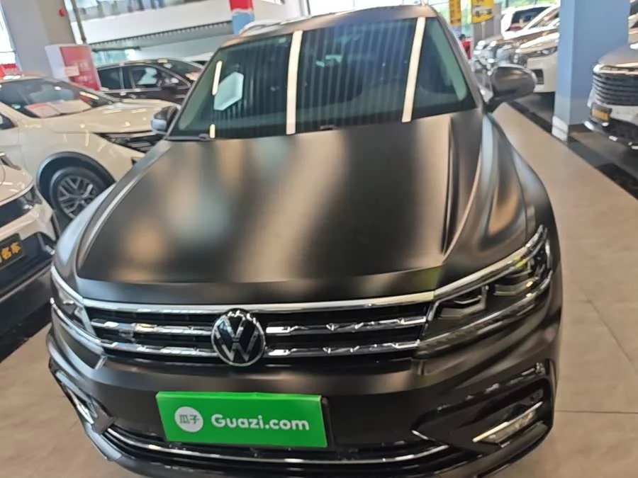 Volkswagen Tiguan L