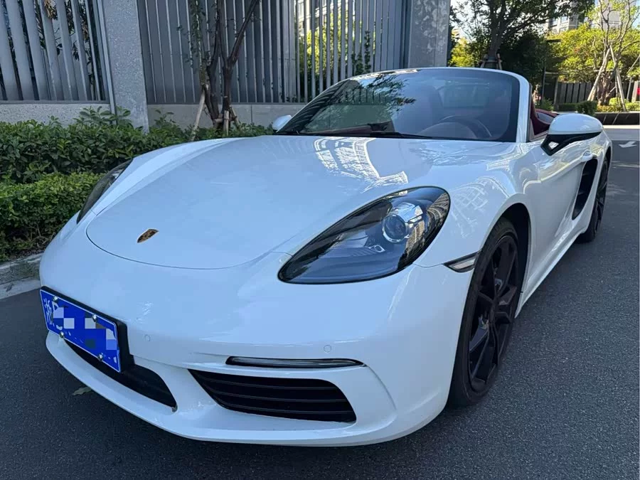 Porsche 718