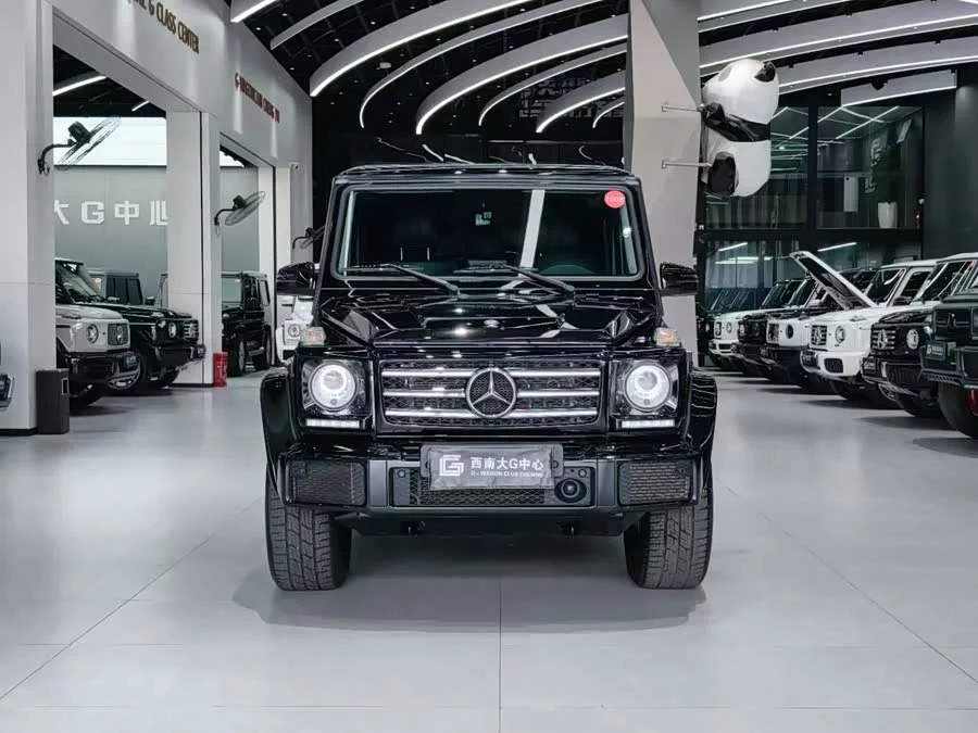 Mercedes Benz G-rated