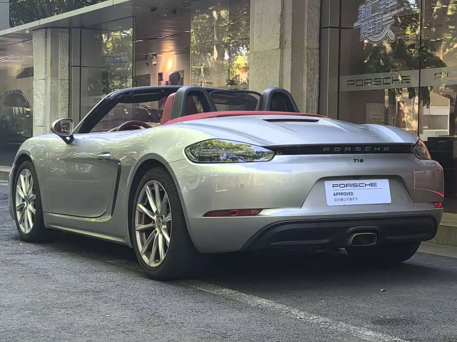 Porsche 718