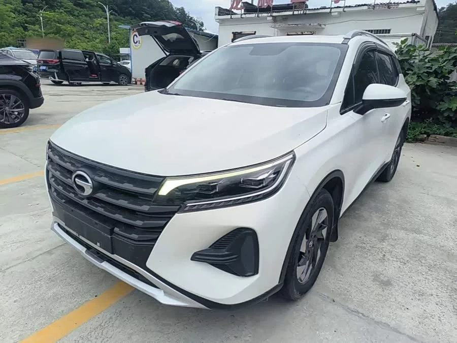 GAC Trumpchi GS4