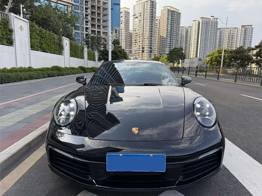 Porsche 911