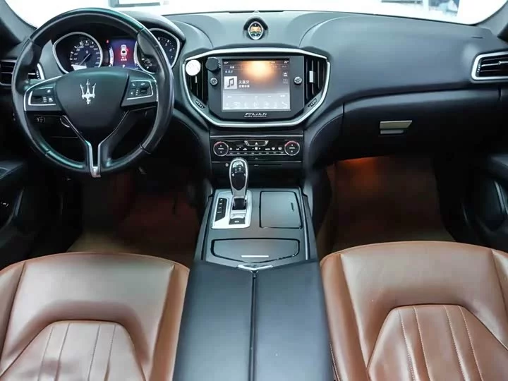 Maserati Ghibli