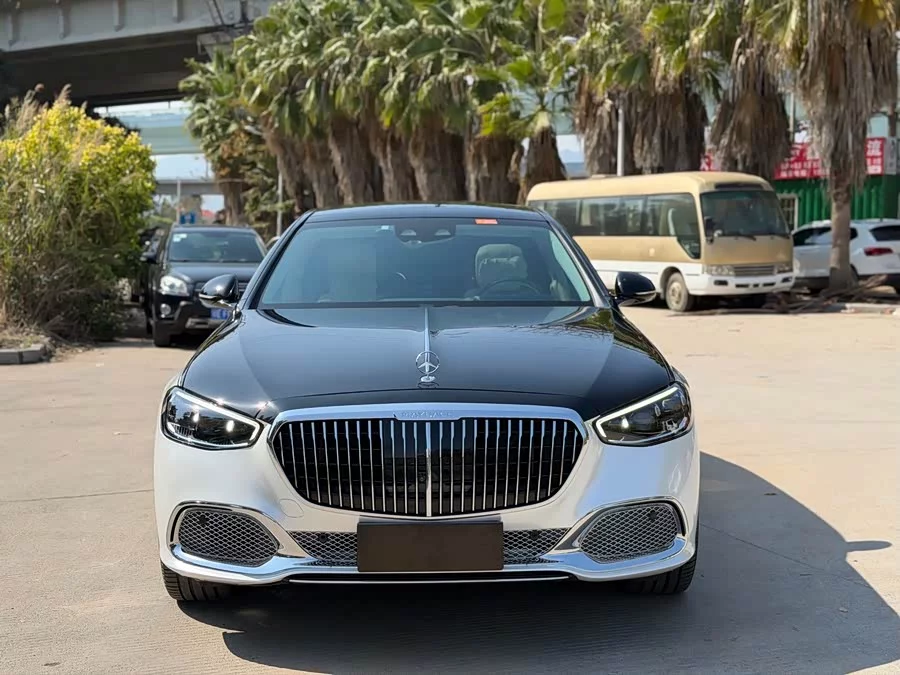 Mercedes Benz Maybach S-Class
