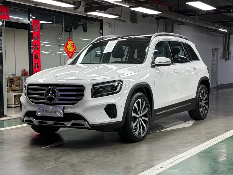 Mercedes Benz GLB