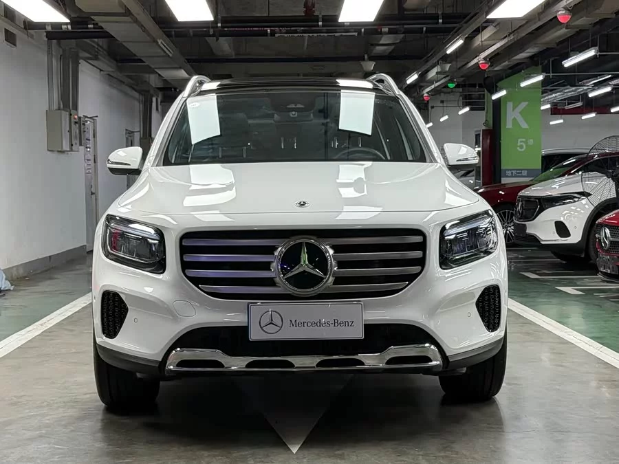 Mercedes Benz GLB