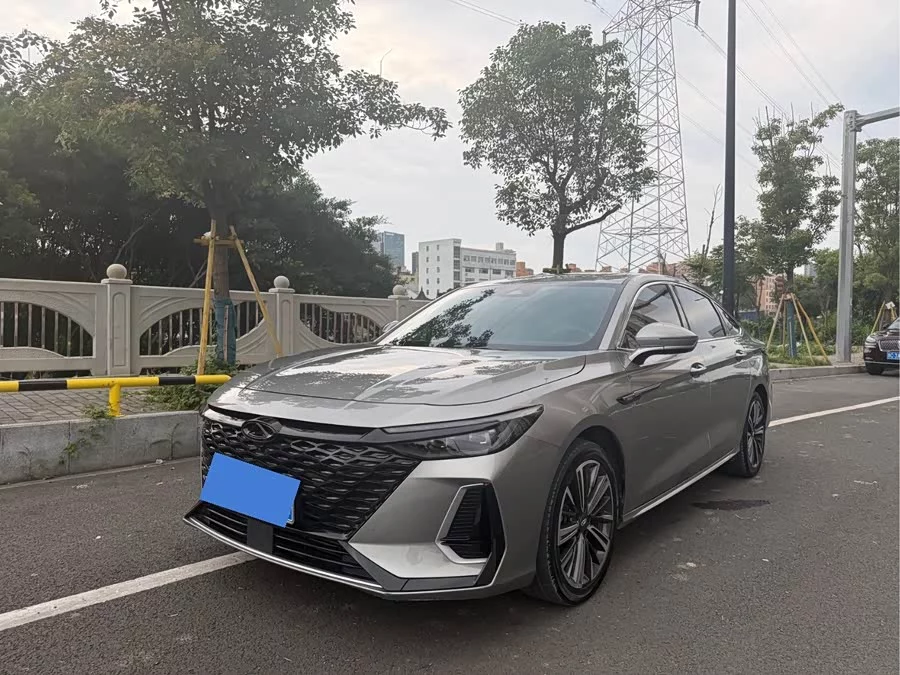 Chery Arrizo 8