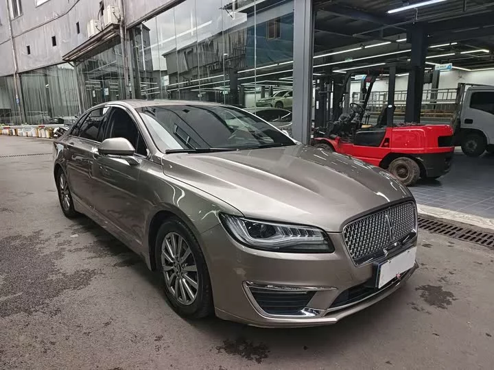 Lincoln MKZ