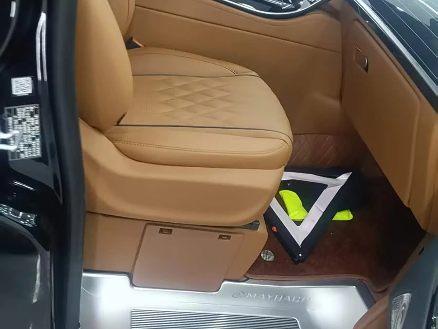 Mercedes Benz Vito