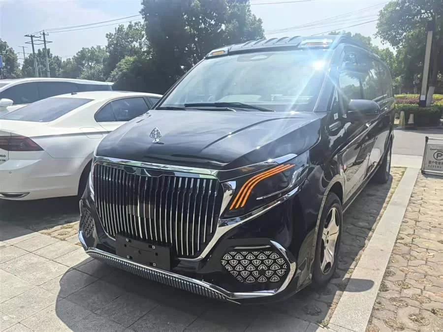 Mercedes Benz Vito