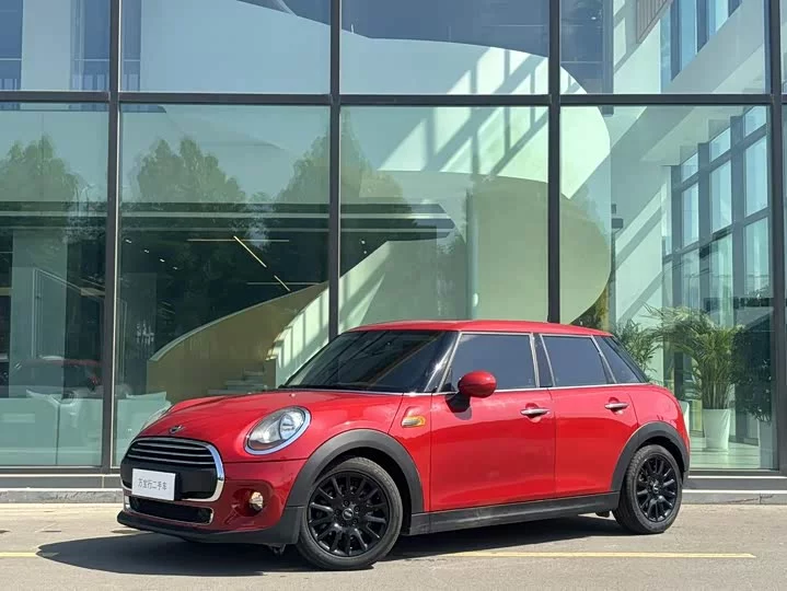 MINI 