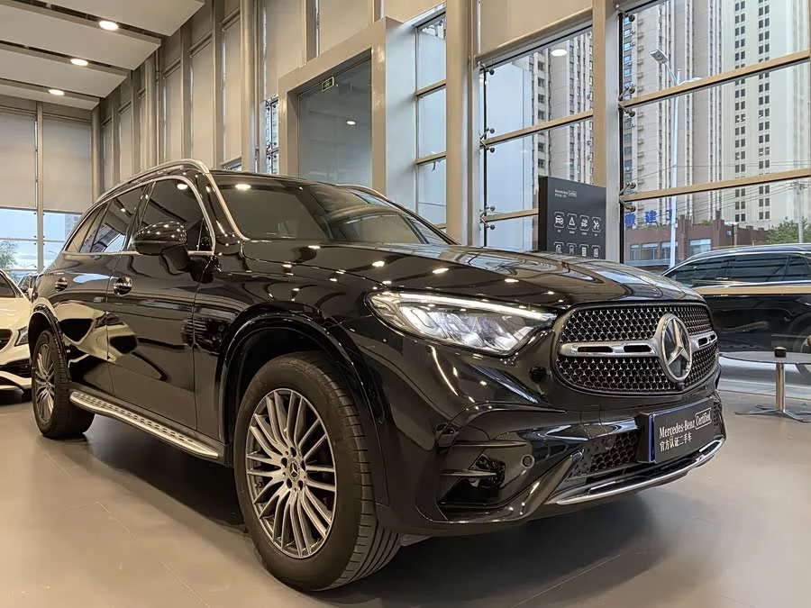 Mercedes Benz GLC