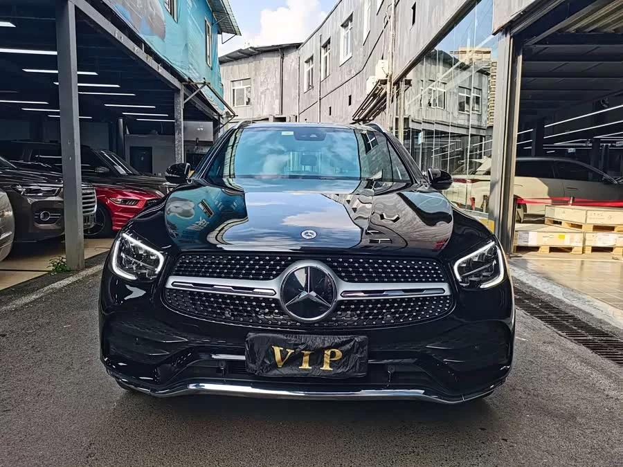 Mercedes Benz GLC