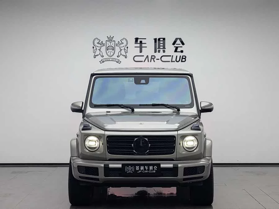 Mercedes Benz G-rated
