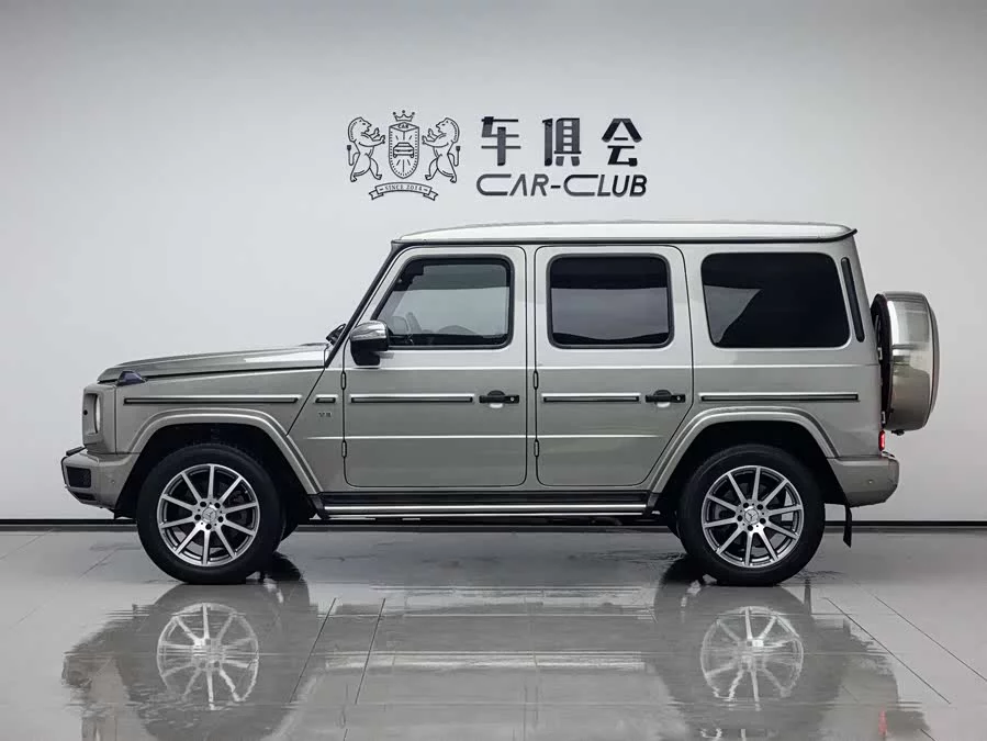 Mercedes Benz G-rated