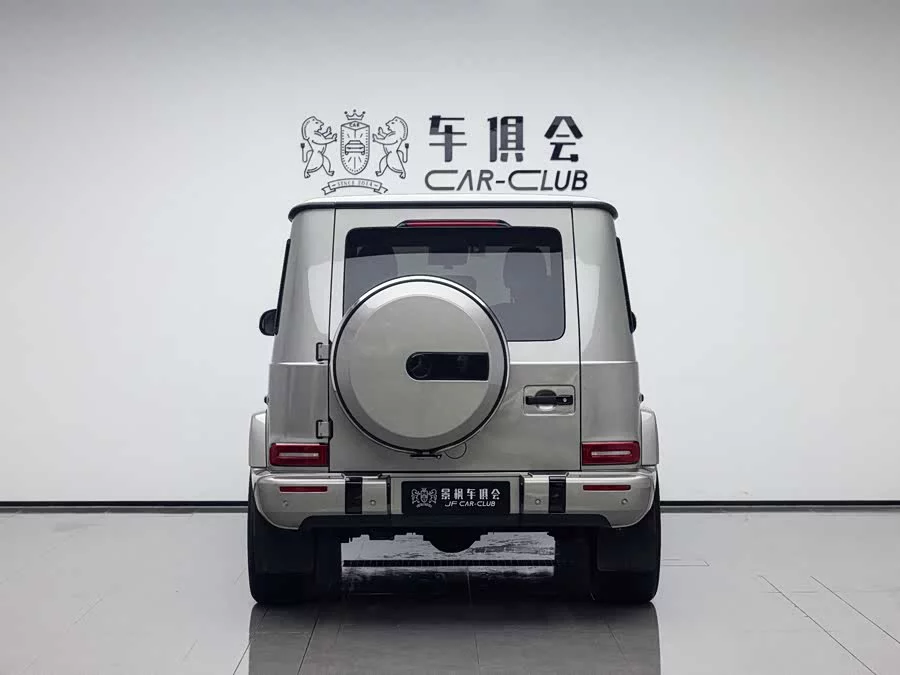 Mercedes Benz G-rated