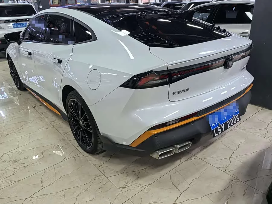 Changan UNI-V