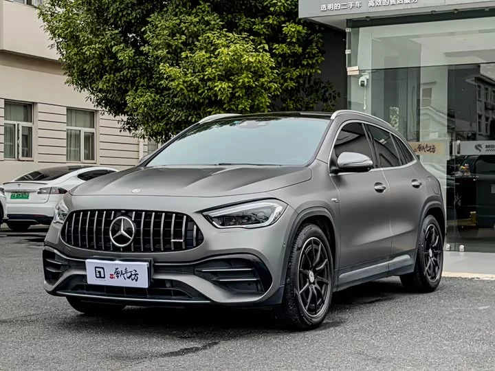 Mercedes-Benz GLA AMG