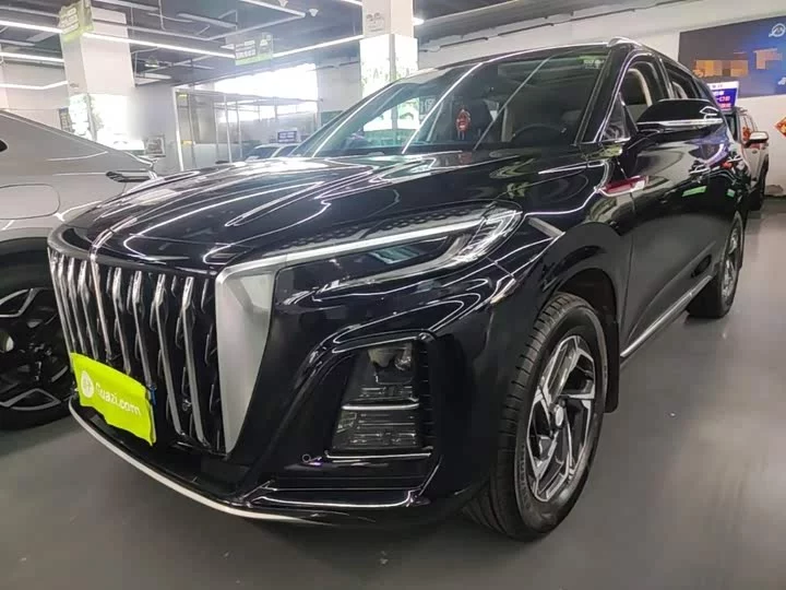 Hongqi HS3