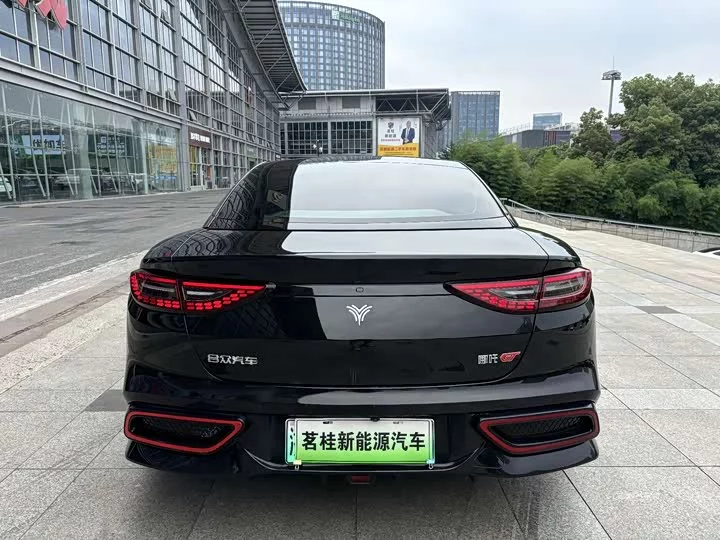 NETA Nezha GT