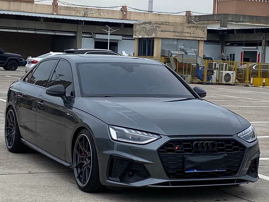 Audi A4L