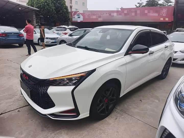 Dongfeng Yixuan