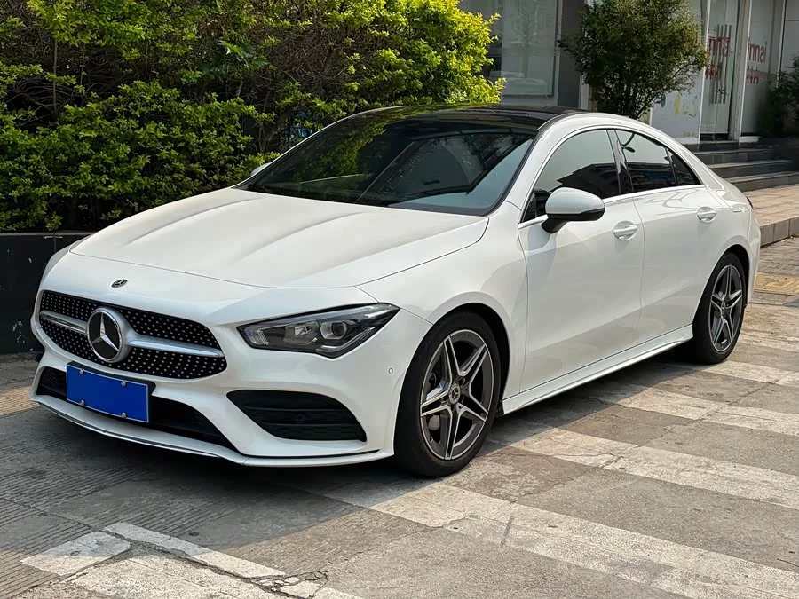 Mercedes-Benz CLA