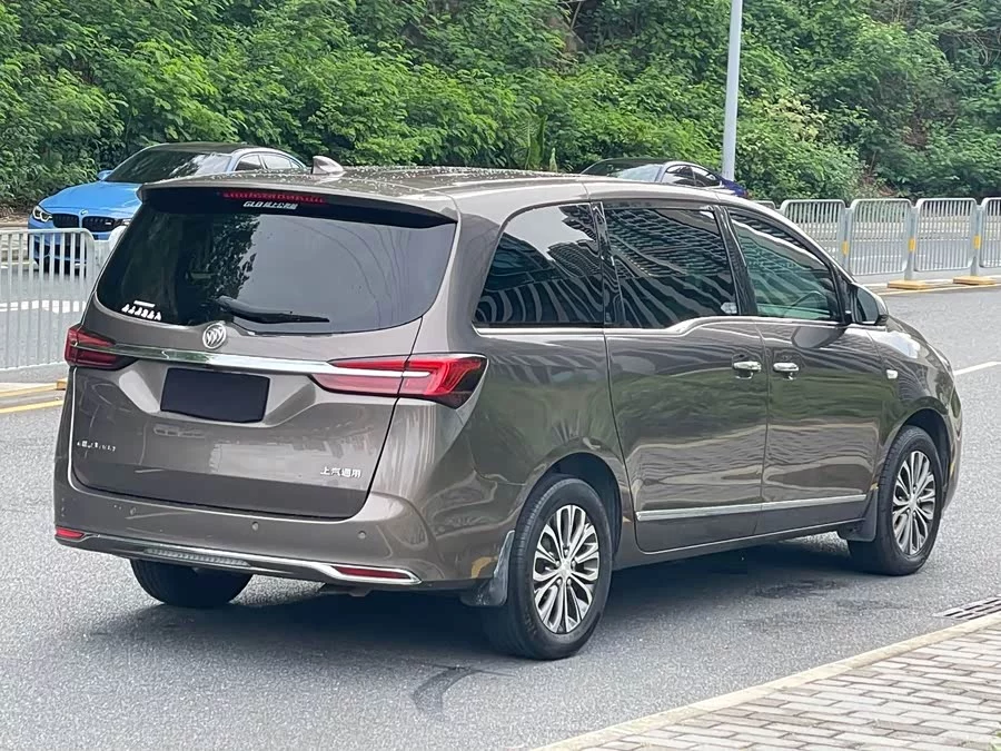 Buick GL8