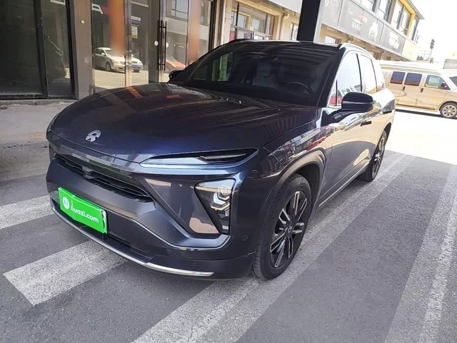 NIO ES6