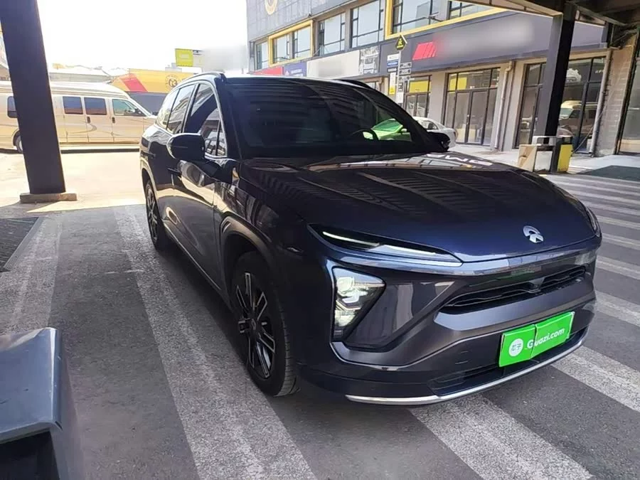 NIO ES6