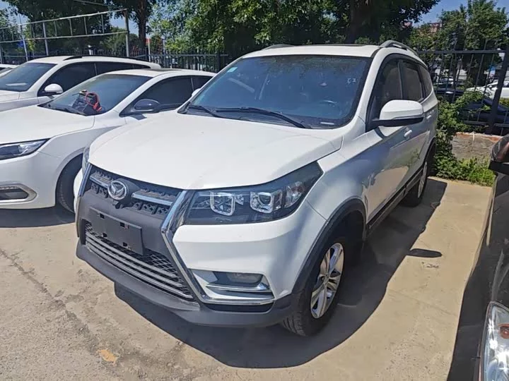 BAIC S3
