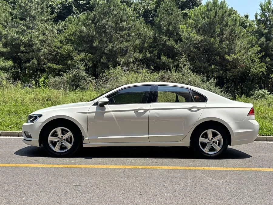 Volkswagen Lingdu