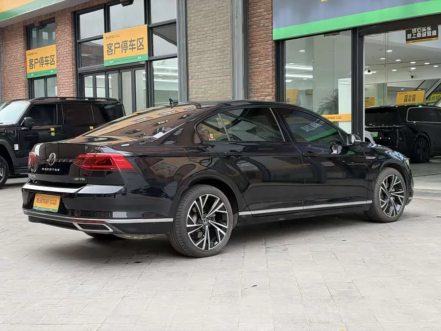 Volkswagen Magotan