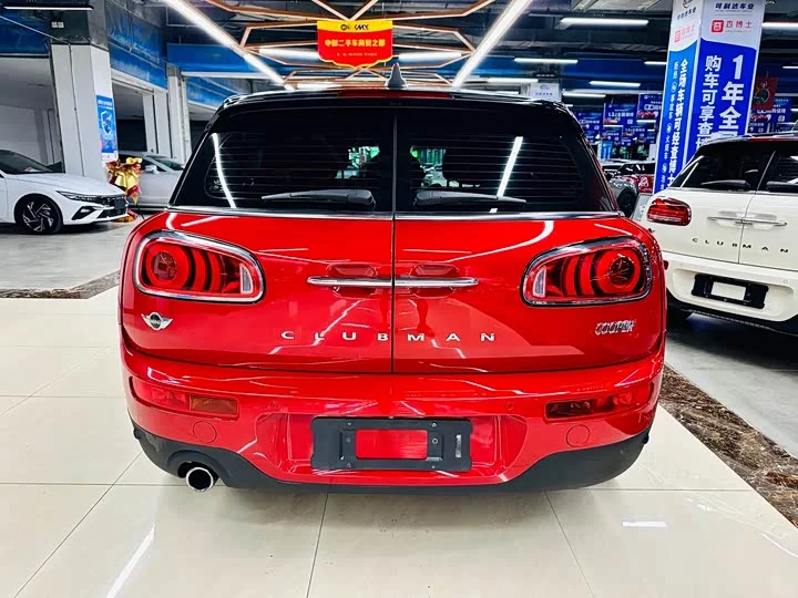 MINI CLUBMAN