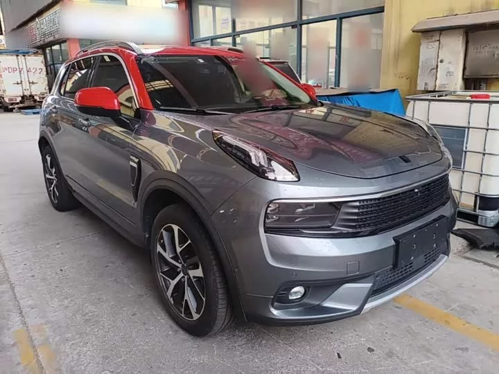 Lynk & Co 01 EM-P