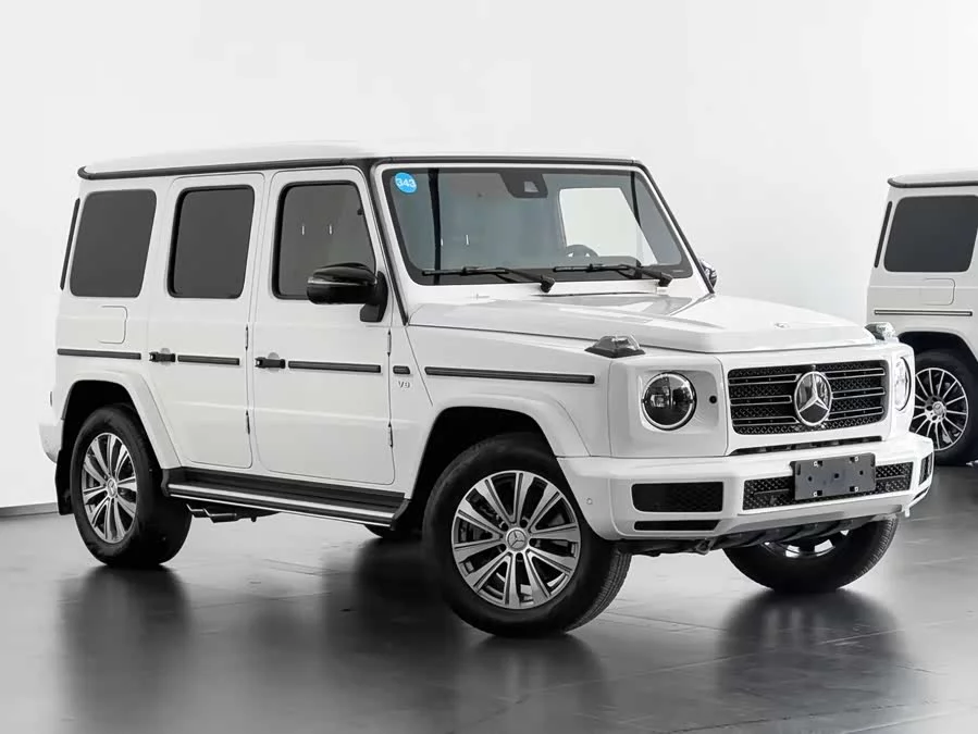 Mercedes Benz G-rated