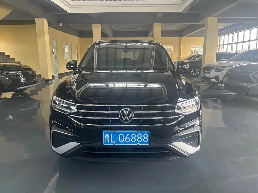 Volkswagen Tiguan L