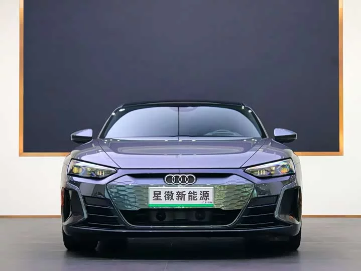 Audi e-tron GT