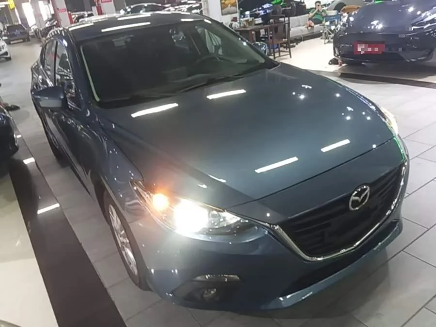Mazda 3