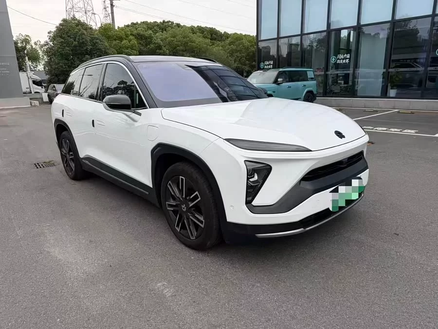 NIO ES6