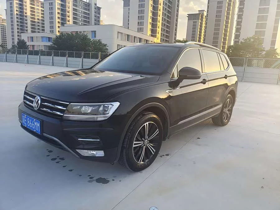 Volkswagen Tiguan L