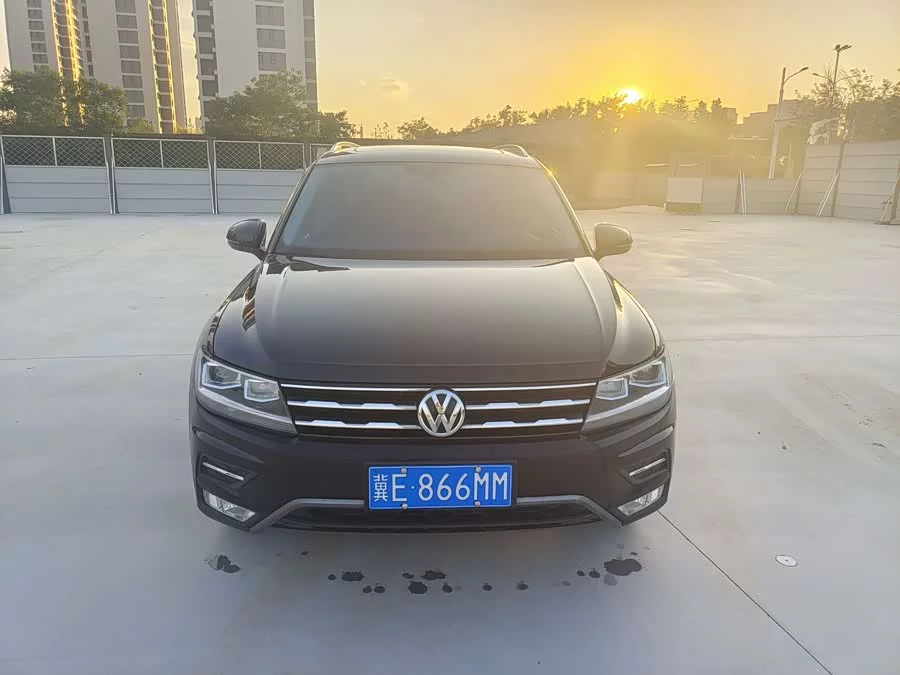 Volkswagen Tiguan L