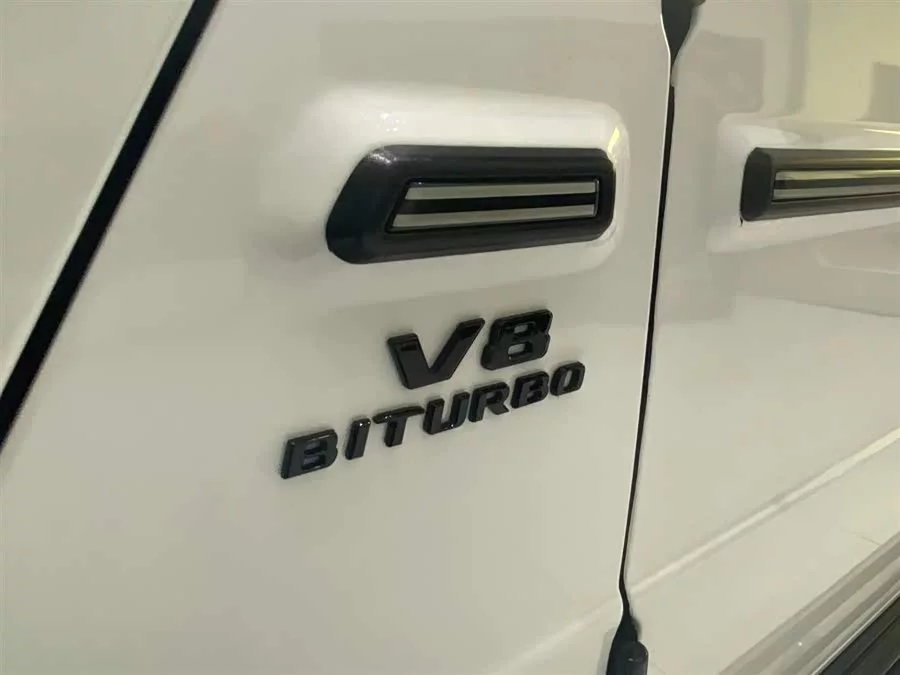 Mercedes Benz G-rated