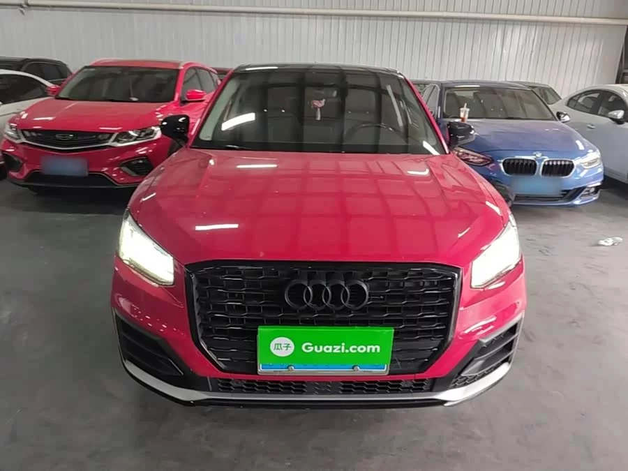 Audi Q2L